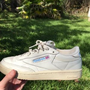 Club C 85 vintage Reebok’s Woman’s size 5